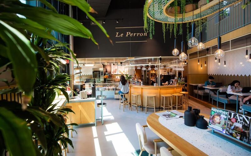 Le Perron